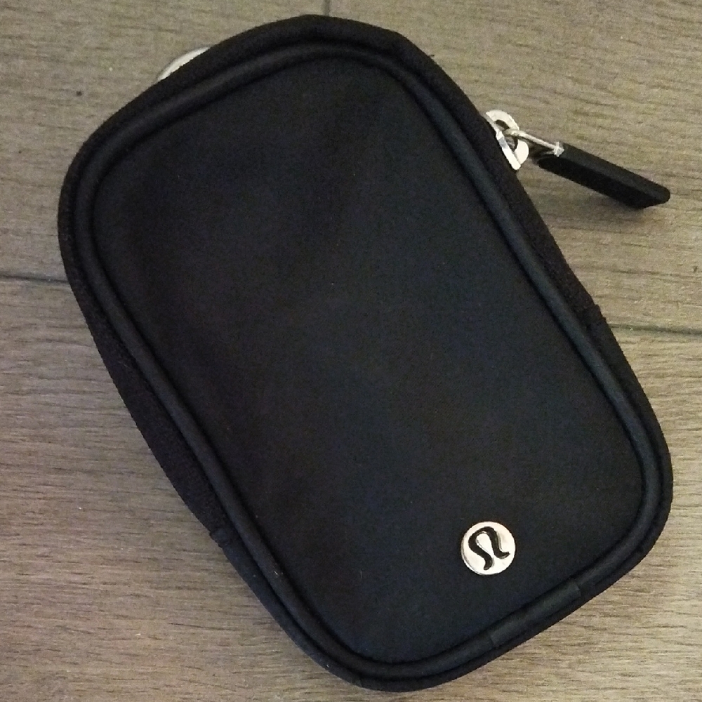 Lululemon Athletica Black Nano  Pouch